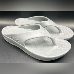 Telic - Light Grey, Size:2XS (Women’s Size:6)‎ Sandals
